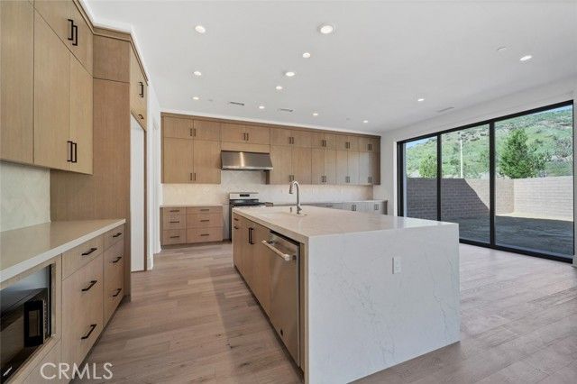 107 dolcetto, Irvine, CA 92602