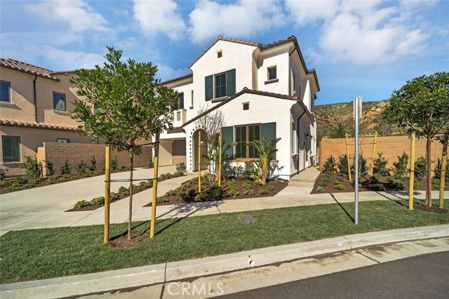 107 dolcetto, Irvine, CA 92602