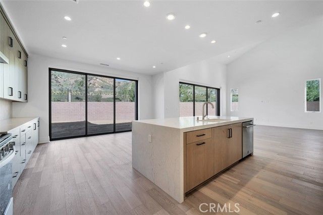 107 dolcetto, Irvine, CA 92602