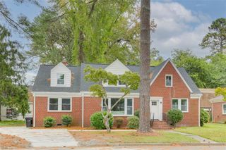 145 Tyler CRES E, Portsmouth, VA 23707