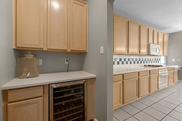 30631 Tealcrest Estates Drive, Spring, TX 77386