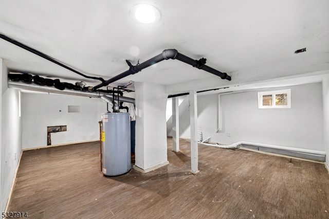 320 Lee Pl, Plainfield City, NJ 07063