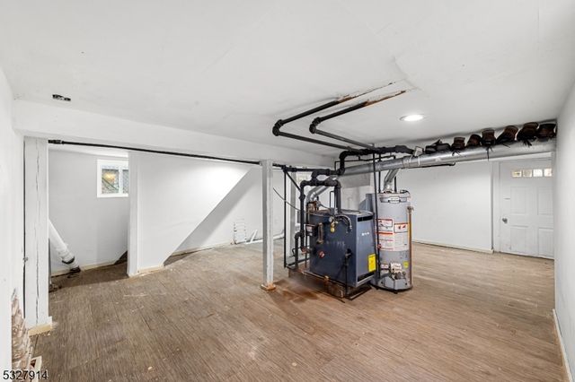 320 Lee Pl, Plainfield City, NJ 07063