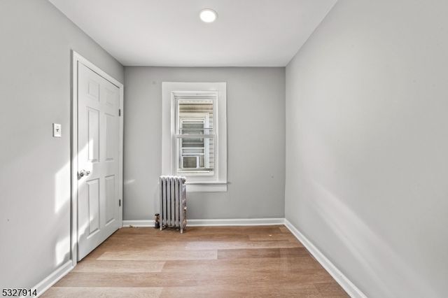 320 Lee Pl, Plainfield City, NJ 07063