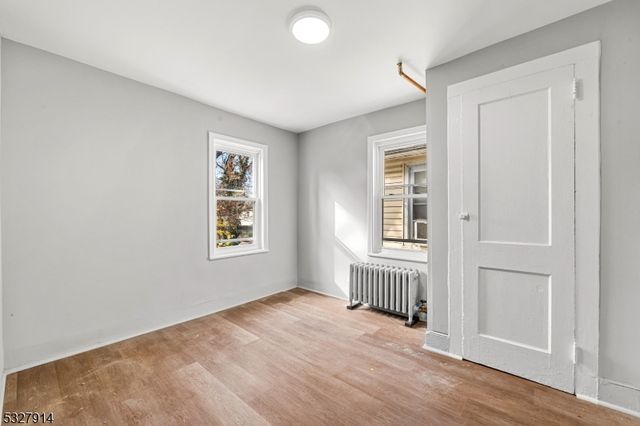 320 Lee Pl, Plainfield City, NJ 07063