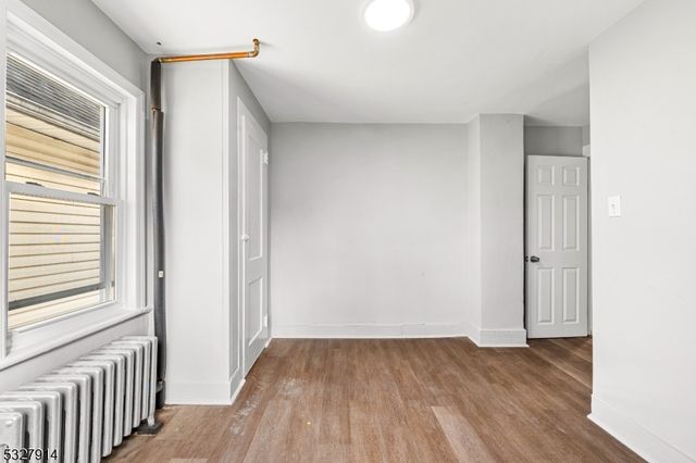 320 Lee Pl, Plainfield City, NJ 07063