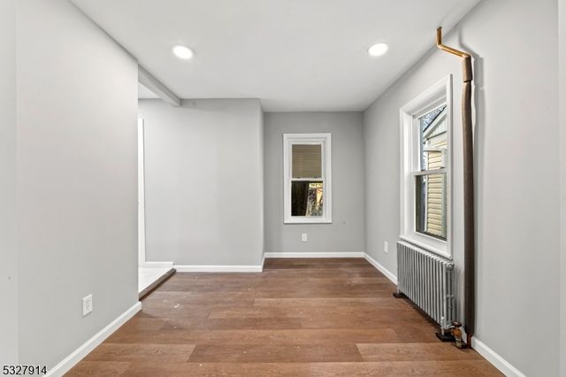 320 Lee Pl, Plainfield City, NJ 07063