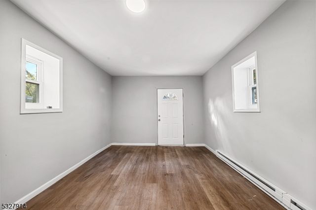 320 Lee Pl, Plainfield City, NJ 07063