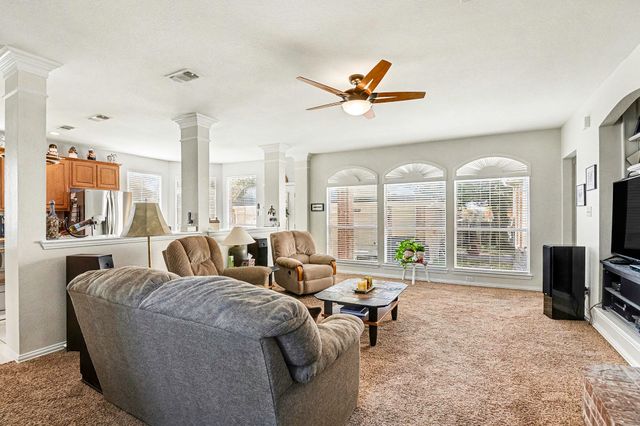 8421 Parkdale Drive, North Richland Hills, TX 76182