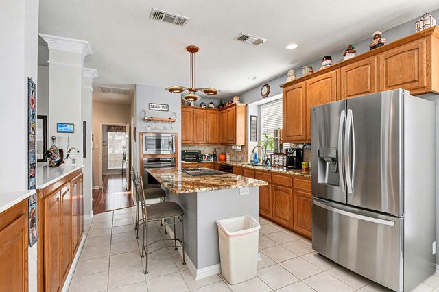 8421 Parkdale Drive, North Richland Hills, TX 76182