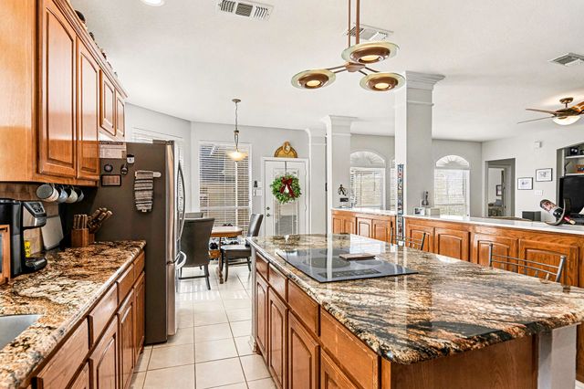 8421 Parkdale Drive, North Richland Hills, TX 76182