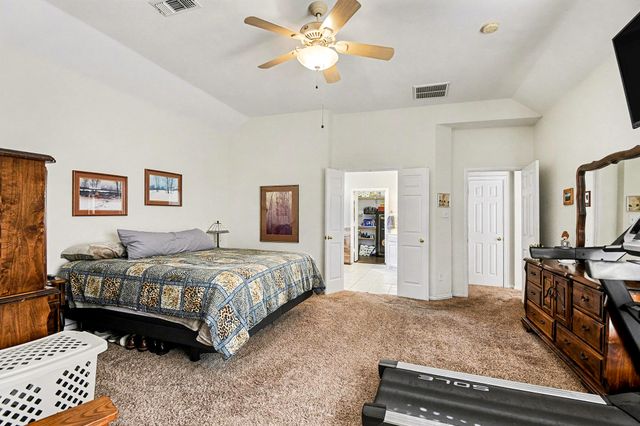 8421 Parkdale Drive, North Richland Hills, TX 76182