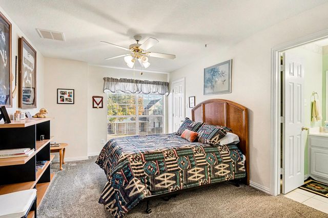 8421 Parkdale Drive, North Richland Hills, TX 76182