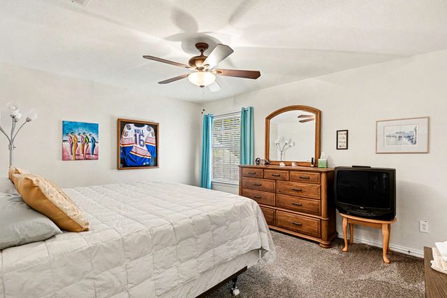 8421 Parkdale Drive, North Richland Hills, TX 76182