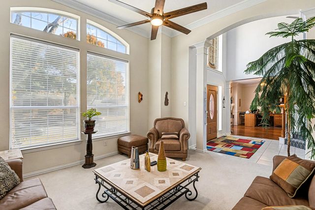 8421 Parkdale Drive, North Richland Hills, TX 76182