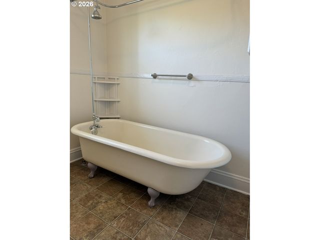 3507 Se SALMON St, Portland, OR 97214