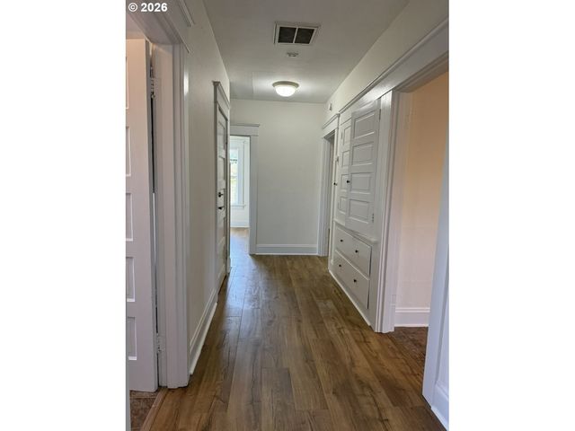 3507 Se SALMON St, Portland, OR 97214