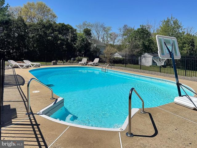 115 GOLF DR, Gilbertsville, PA 19525