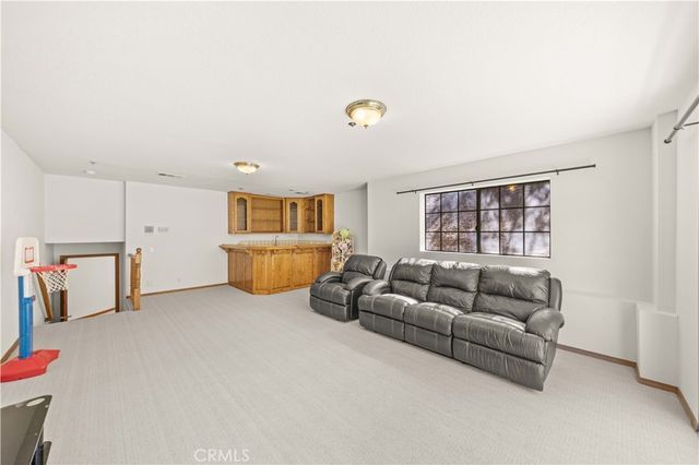 15930 Esquilime, Chino Hills, CA 91709