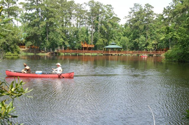 63 N Smith Loop Loop, Cleveland, TX 77327