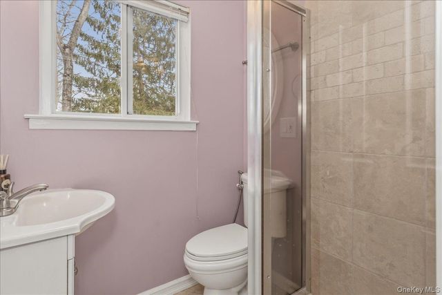 11 Jeanne Road, Lake Grove, NY 11755