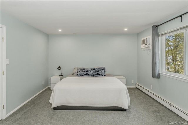 11 Jeanne Road, Lake Grove, NY 11755