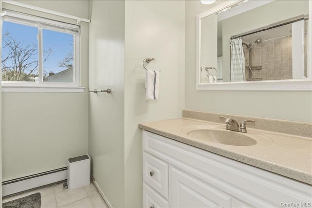 11 Jeanne Road, Lake Grove, NY 11755