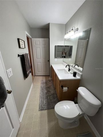 1155 VILLAGIO CIRCLE 202, Sarasota, FL 34237