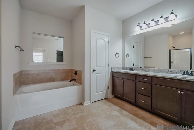 14547 Stone Gate Dr, Baton Rouge, LA 70816
