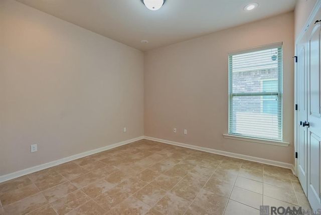 14547 Stone Gate Dr, Baton Rouge, LA 70816