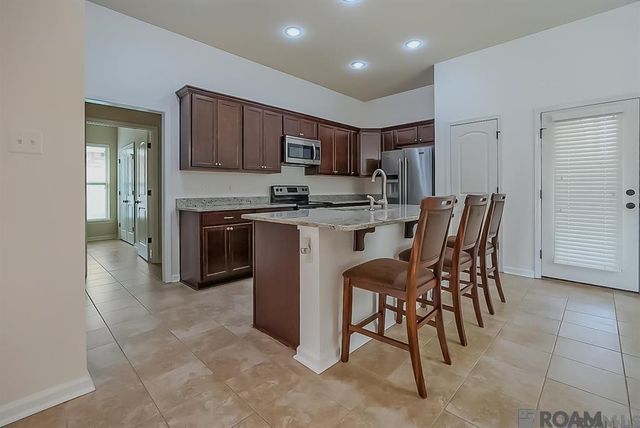 14547 Stone Gate Dr, Baton Rouge, LA 70816