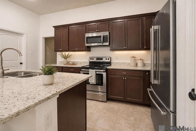 14547 Stone Gate Dr, Baton Rouge, LA 70816