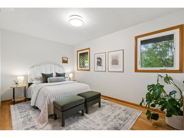 4511 Se HOWE St, Milwaukie, OR 97222