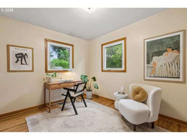 4511 Se HOWE St, Milwaukie, OR 97222
