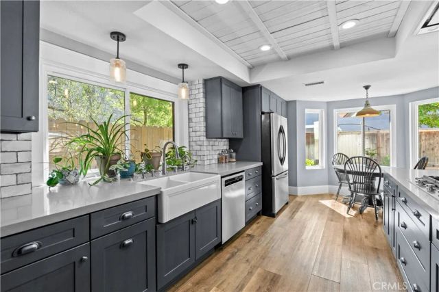 3487 Queens Court, Costa Mesa, CA 92626