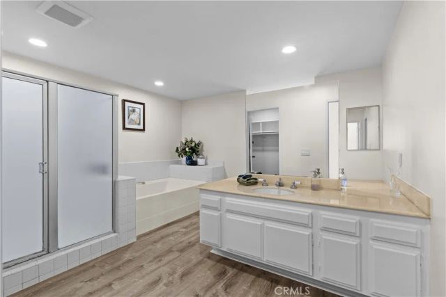 3487 Queens Court, Costa Mesa, CA 92626