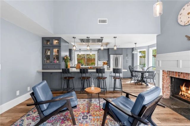 3487 Queens Court, Costa Mesa, CA 92626