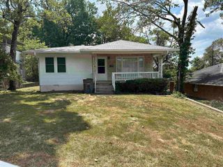 110 Forest Park Pl, Hot Springs, AR 71901
