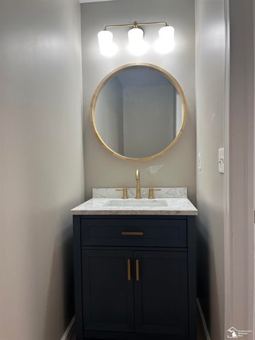 3258 Navarre Street, Frenchtown Twp, MI 48162