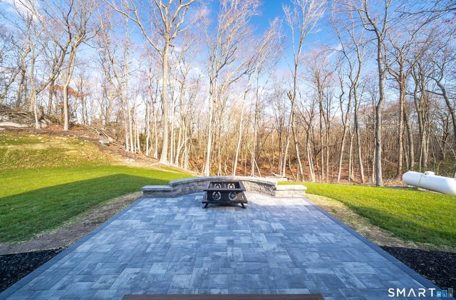 25 Silver Springs Drive, Haddam, CT 06441