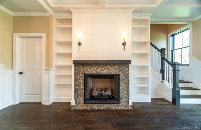 25 Silver Springs Drive, Haddam, CT 06441