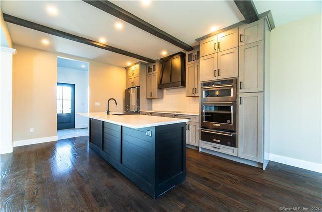 25 Silver Springs Drive, Haddam, CT 06441