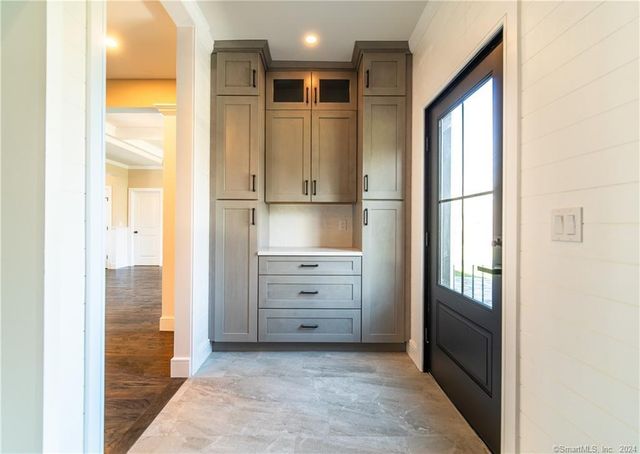 25 Silver Springs Drive, Haddam, CT 06441