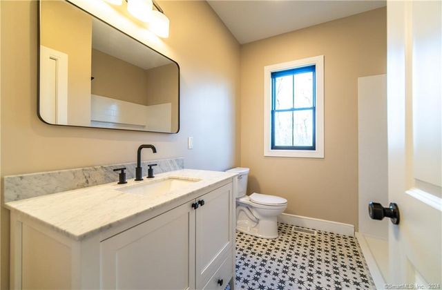 25 Silver Springs Drive, Haddam, CT 06441