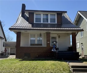 1116 Oakgrove Avenue, Steubenville, OH 43952