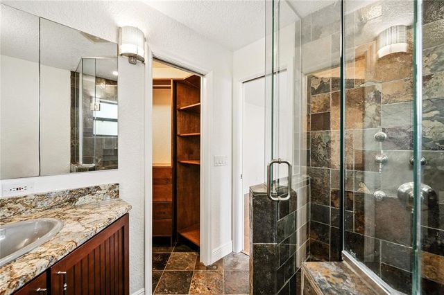 183 LAKESIDE CIRCLE, Sanford, FL 32773