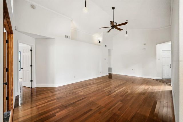 183 LAKESIDE CIRCLE, Sanford, FL 32773