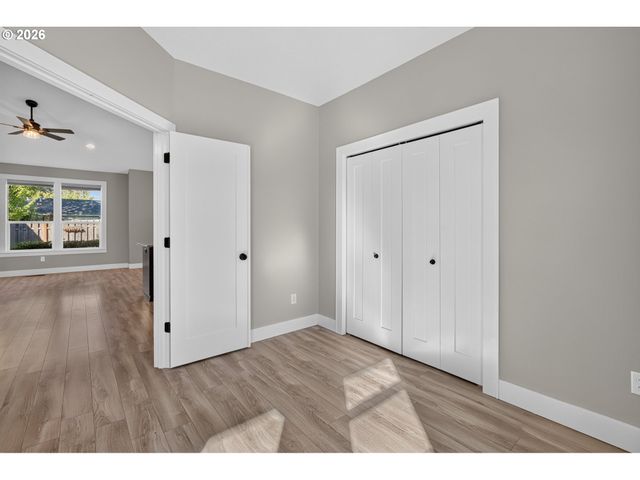 7825 MARIE Ln, Keizer, OR 97303