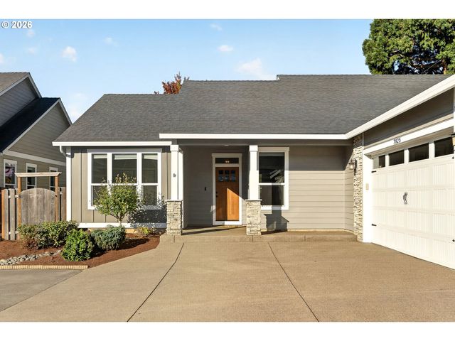 7825 MARIE Ln, Keizer, OR 97303