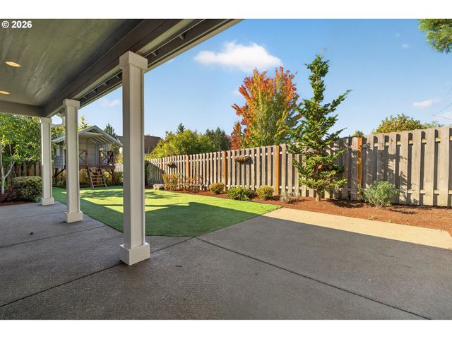 7825 MARIE Ln, Keizer, OR 97303